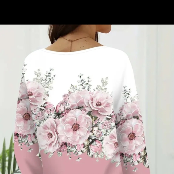 Floral Print Color Block Top - Picture 5 of 11